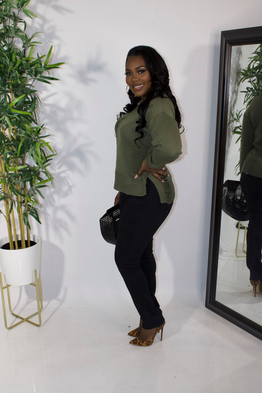 Edgy Distressed Sweater||Olive