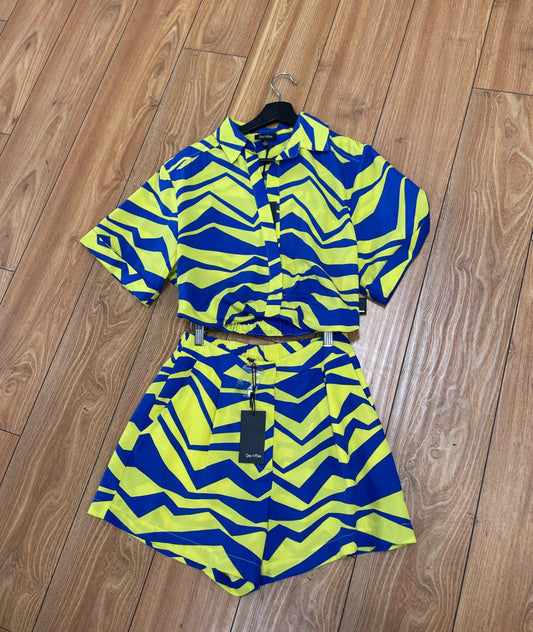 Bold Moves Printed Short Set||2